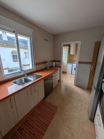 5 soveværelse Byhus til salg i Benaoján med swimmingpool garage - € 199.500 (Ref: 9145216)