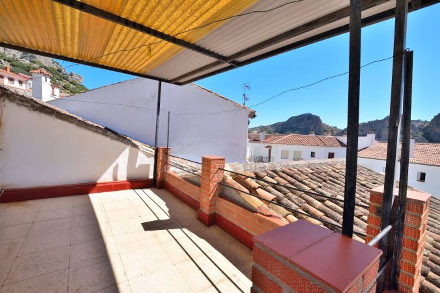 6 sypialnia Dom na sprzedaż w Montejaque z garażem - 149 000 € (Ref: 9153557)