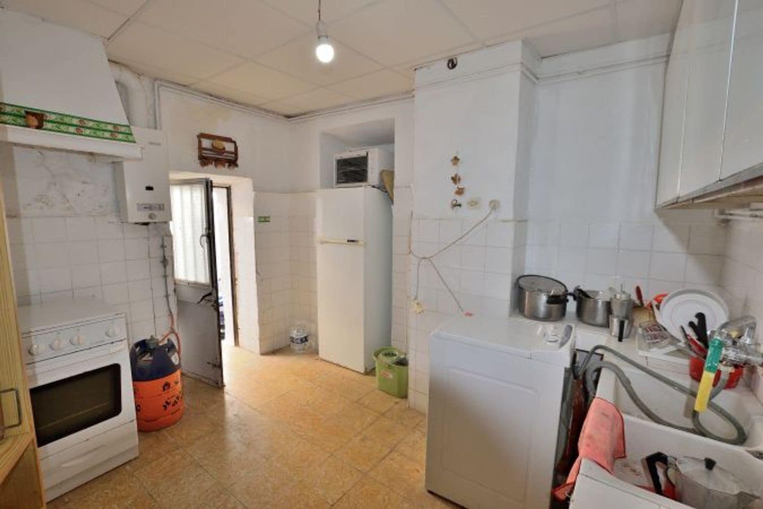 3 soveværelse Byhus til salg i Cartajima med garage - € 49.000 (Ref: 9202100)