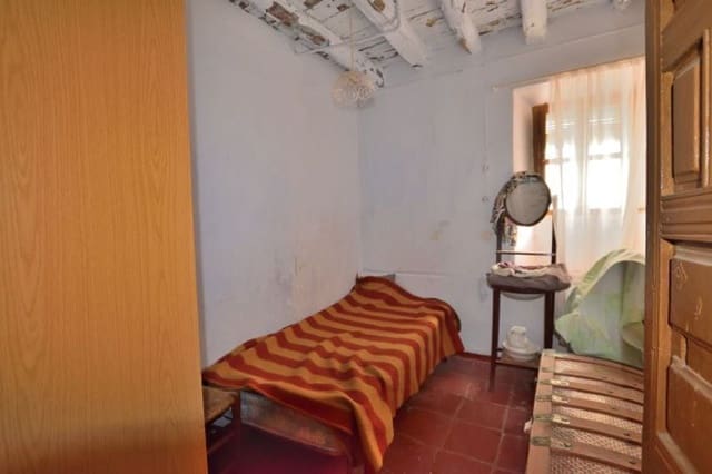 3 sovrum Hus till salu i Cartajima med garage - 49 000 € (Ref: 9202100)