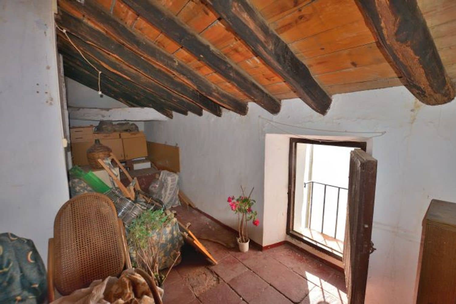 3 soveværelse Byhus til salg i Cartajima med garage - € 49.000 (Ref: 9202100)