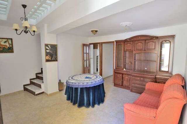 4 bedroom Townhouse for sale in Faraján with garage - € 79,000 (Ref: 9202101)