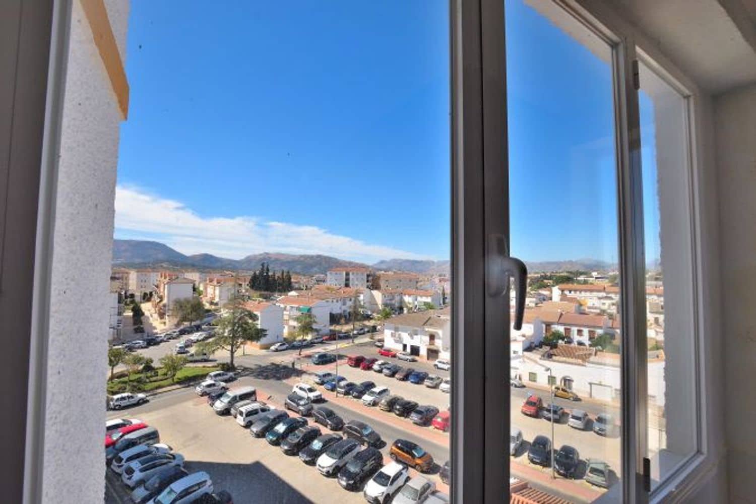 3 soveværelse Lejlighed til salg i Ronda med garage - € 155.000 (Ref: 9284039)