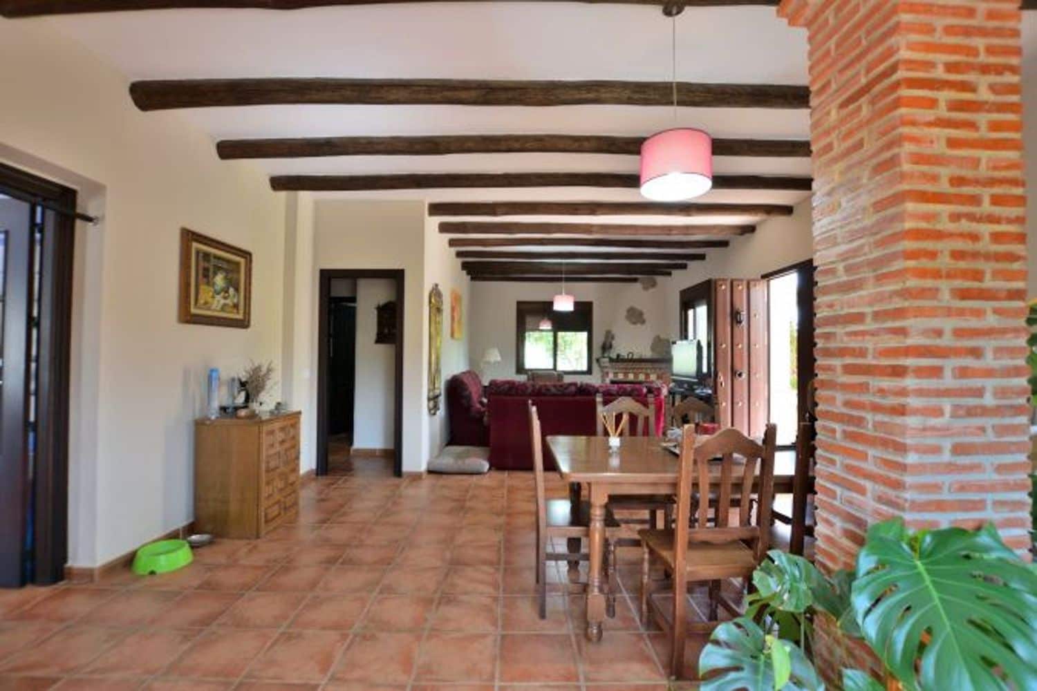 5 bedroom Finca/Country House for sale in Arriate with pool garage - € 430,000 (Ref: 9294138)