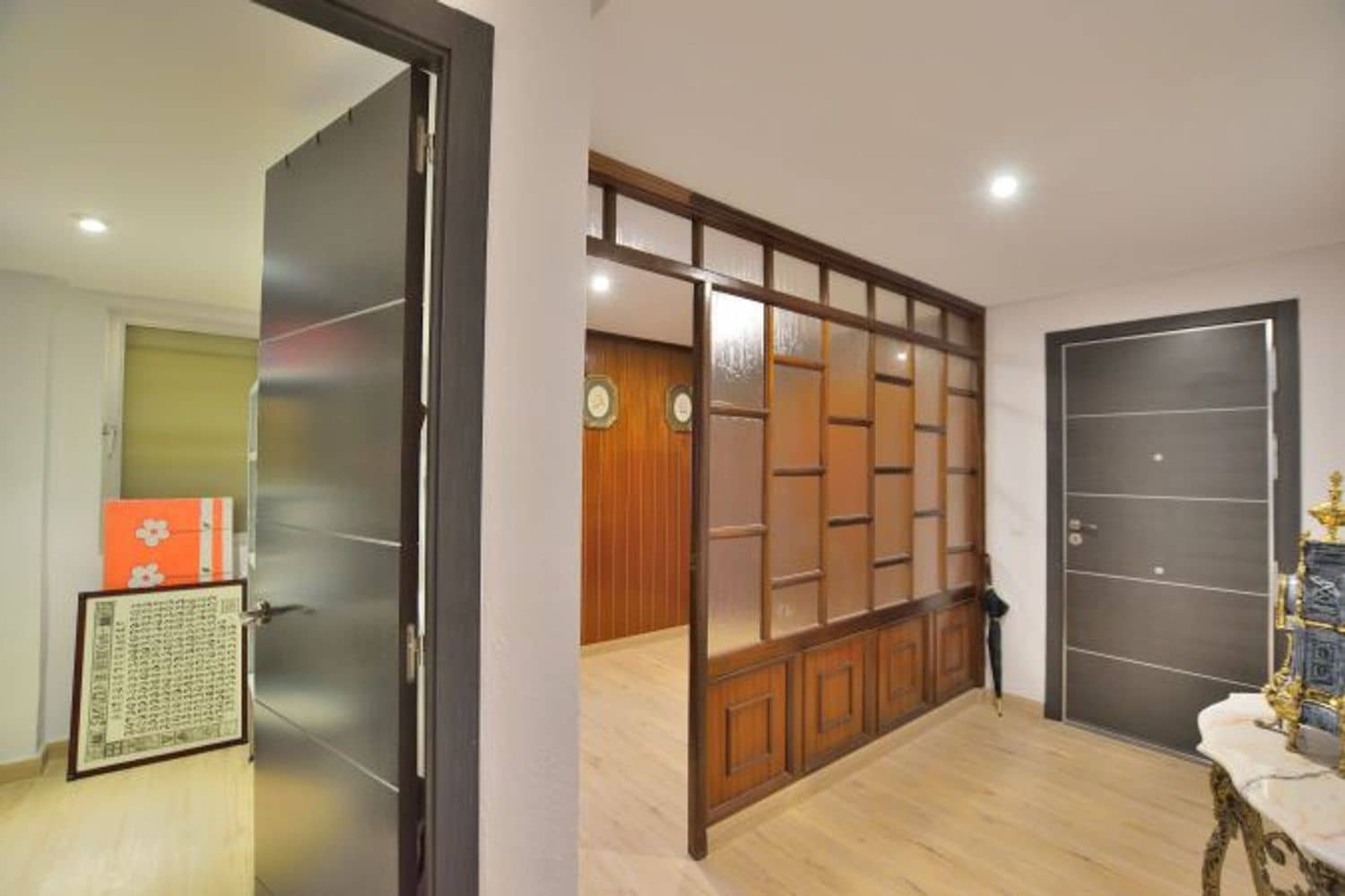 6 soveværelse Lejlighed til salg i Ronda med garage - € 255.000 (Ref: 9294140)