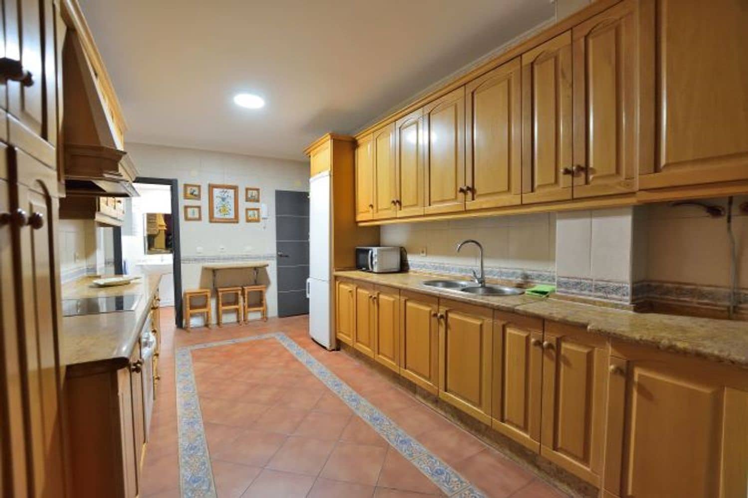 6 soveværelse Lejlighed til salg i Ronda med garage - € 255.000 (Ref: 9294140)