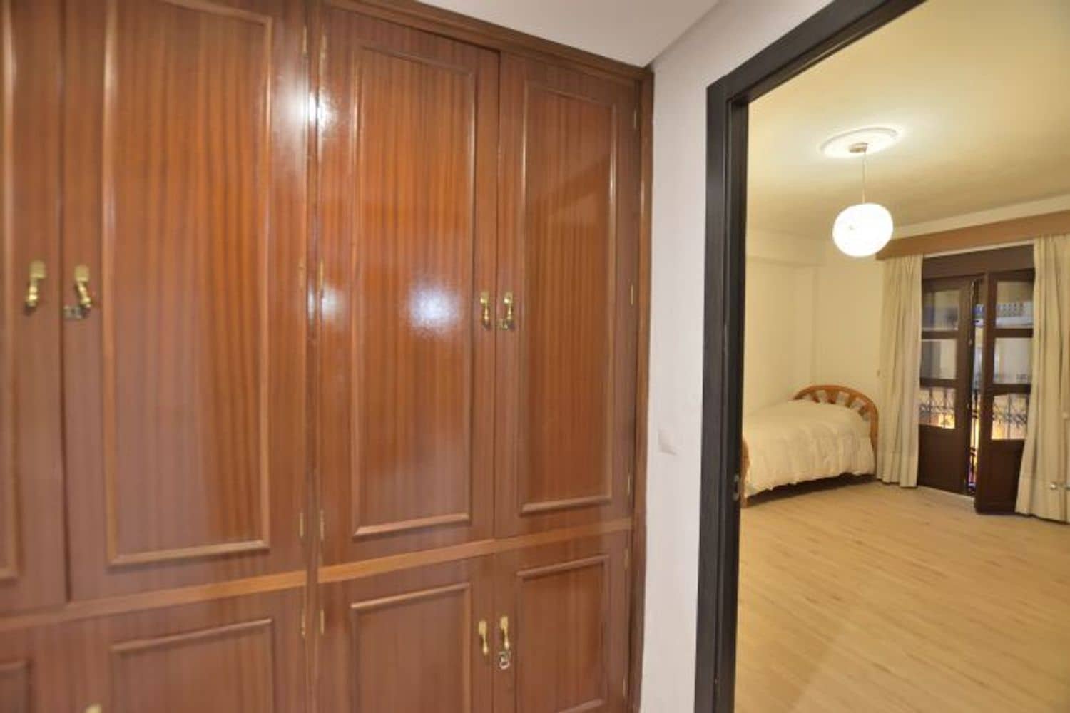 6 soveværelse Lejlighed til salg i Ronda med garage - € 255.000 (Ref: 9294140)