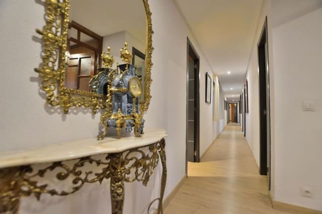 6 soveværelse Lejlighed til salg i Ronda med garage - € 255.000 (Ref: 9294140)