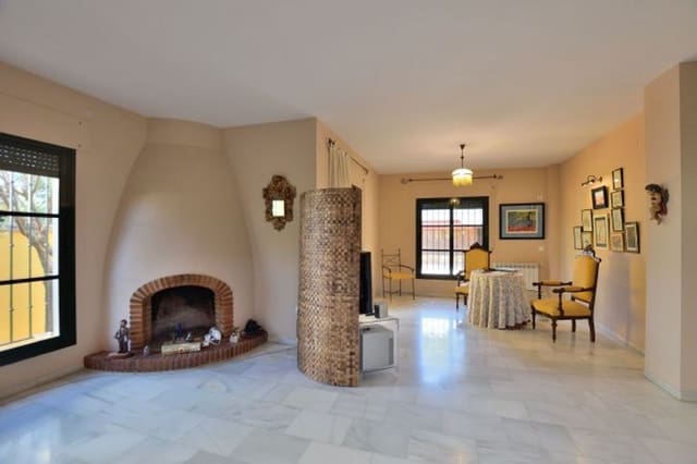 4 soveværelse Villa til salg i Ronda med garage - € 375.000 (Ref: 9302924)