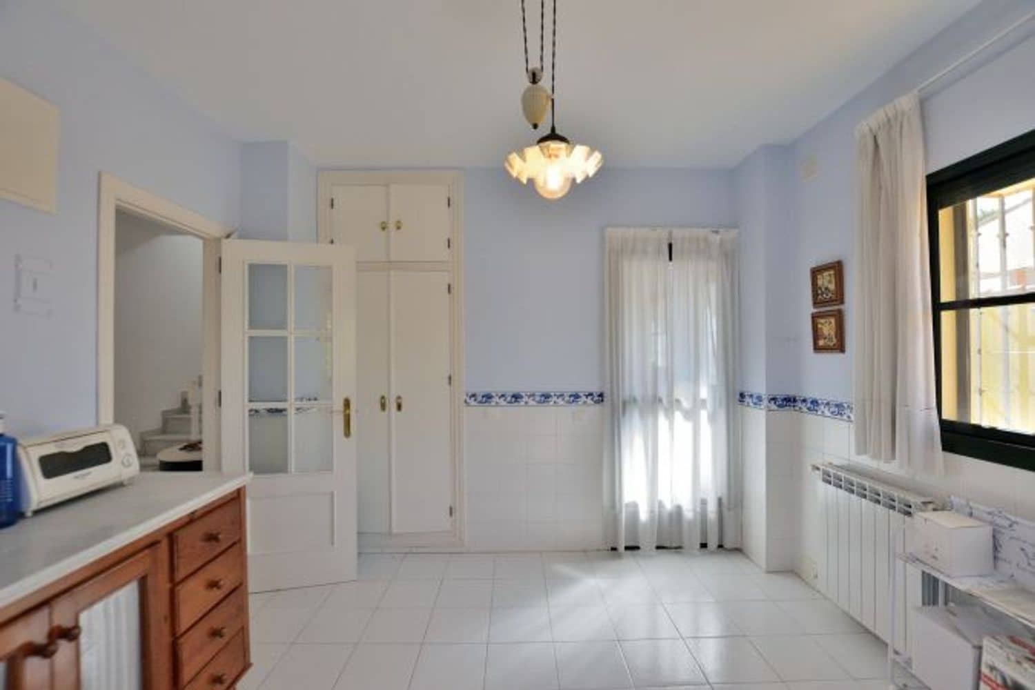 4 soveværelse Villa til salg i Ronda med garage - € 375.000 (Ref: 9302924)