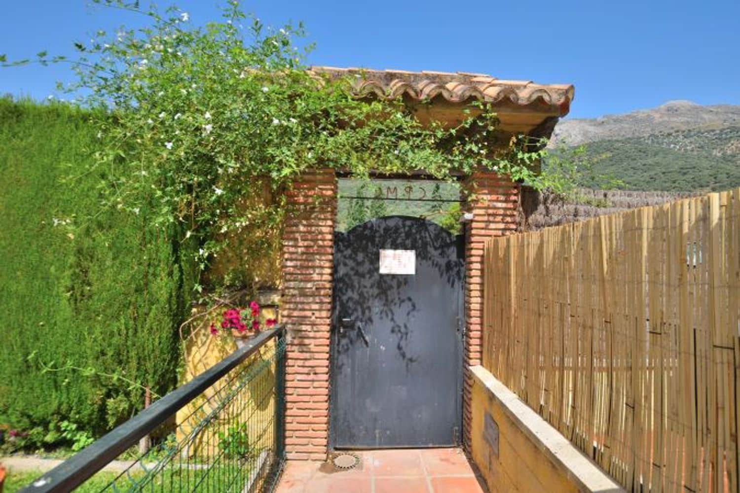 2 slaapkamer Huis te koop in Jimera de Libar met zwembad garage - € 129.500 (Ref: 9312203)