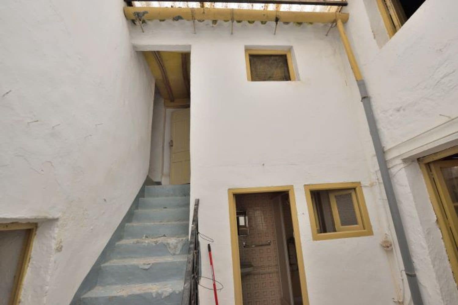 4 sypialnia Dom na sprzedaż w Cuevas del Becerro z garażem - 89 000 € (Ref: 9317056)