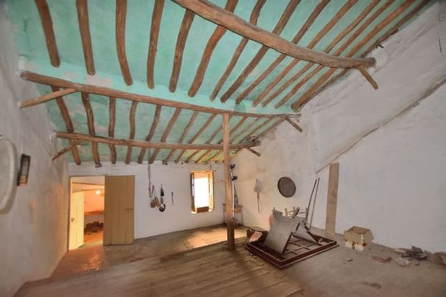 4 sypialnia Dom na sprzedaż w Cuevas del Becerro z garażem - 89 000 € (Ref: 9317056)