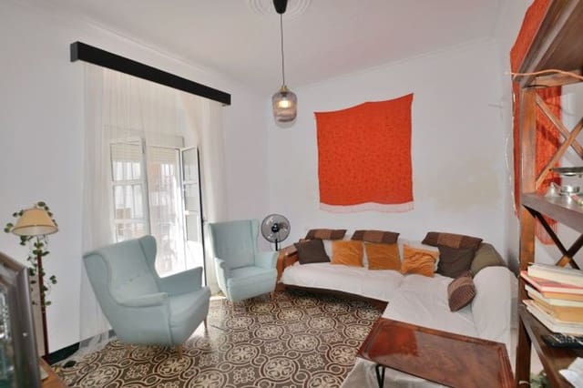 7 soveværelse Byhus til salg i Algodonales med garage - € 199.500 (Ref: 9317057)