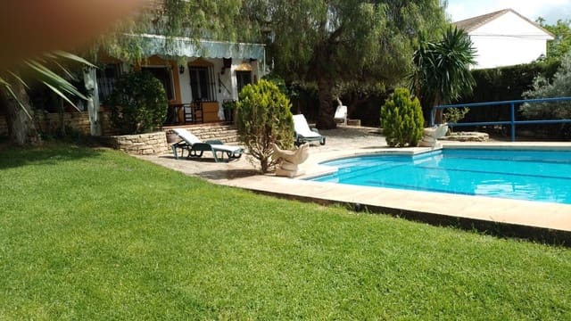 4 bedroom Finca/Country House for rent in Arriate with pool garage - € 1,500 (Ref: 9321460)
