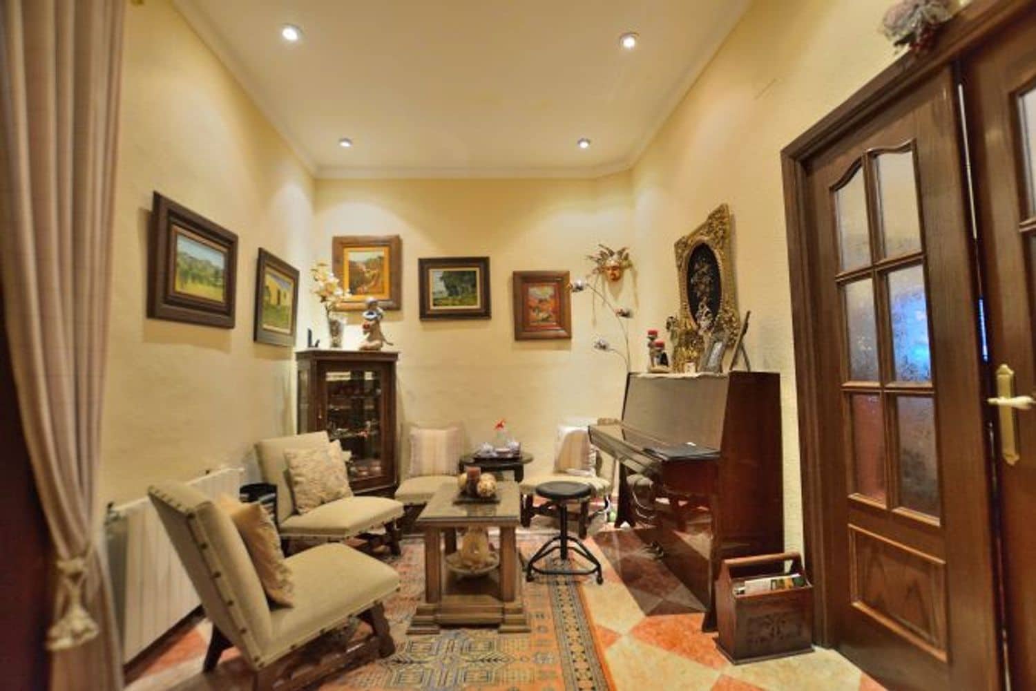 4 soveværelse Lejlighed til salg i Ronda med garage - € 200.000 (Ref: 9371389)