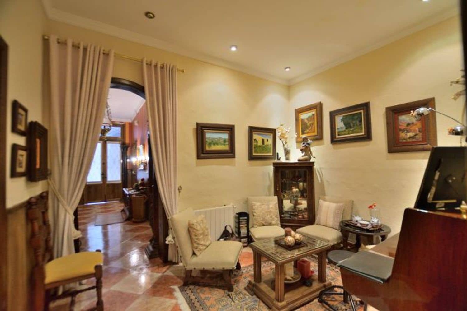 4 soveværelse Lejlighed til salg i Ronda med garage - € 200.000 (Ref: 9371389)