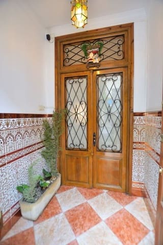 4 soveværelse Lejlighed til salg i Ronda med garage - € 200.000 (Ref: 9371389)