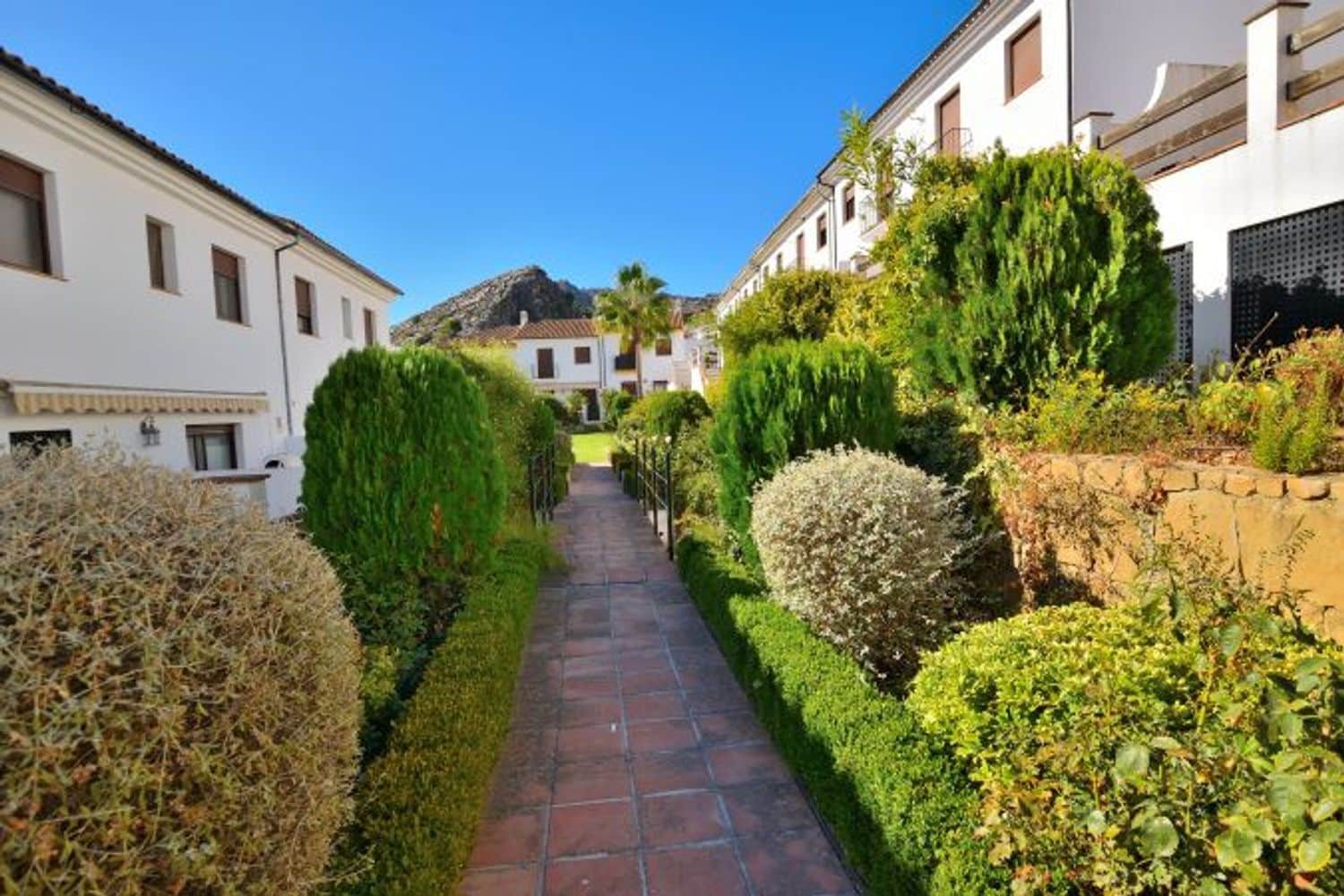 3 makuuhuone Omakotitalo myytävänä paikassa Montejaque mukana uima-altaan 
autotalli - 179 500 € (Ref: 9371390)