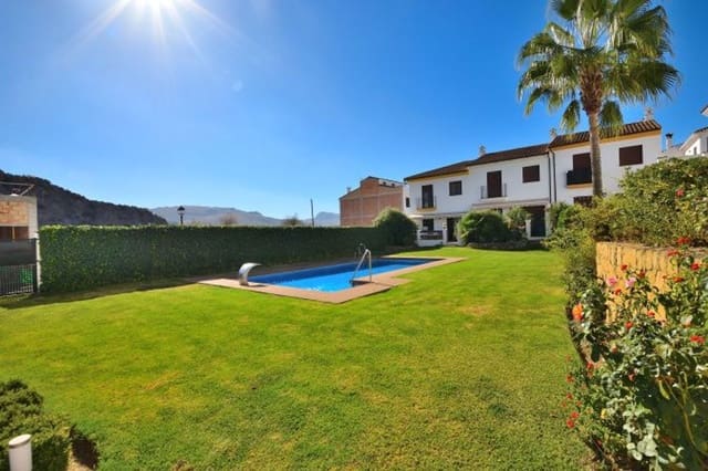 3 makuuhuone Omakotitalo myytävänä paikassa Montejaque mukana uima-altaan 
autotalli - 179 500 € (Ref: 9371390)