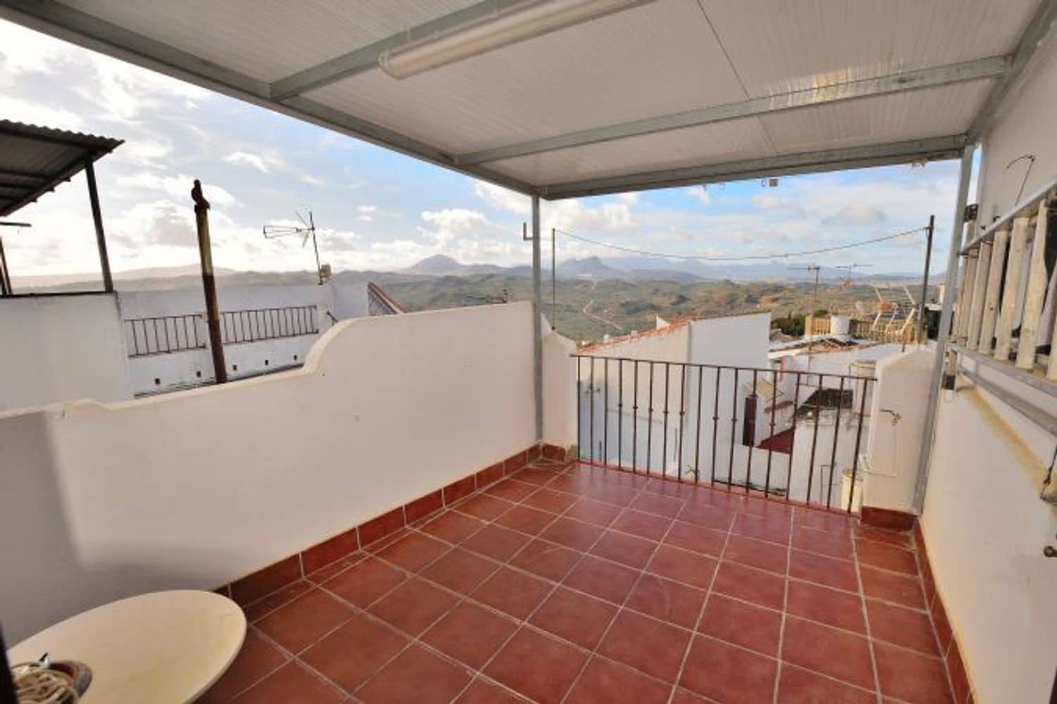 3 camera da letto Casa in vendita in Olvera con garage - 79.500 € (Rif: 9397985)