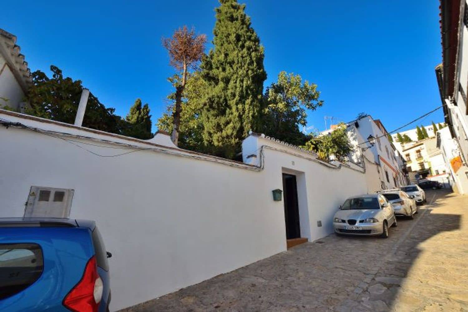 4 bedroom Townhouse for sale in Ronda with garage - € 400,000 (Ref: 9418902)