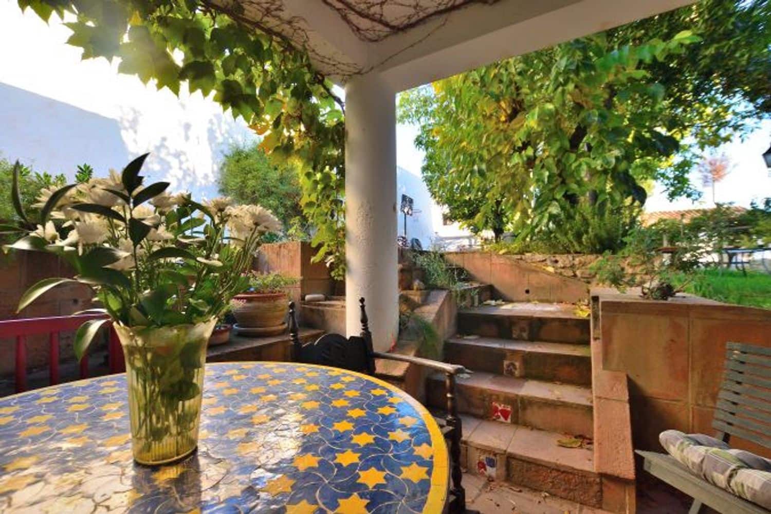 4 bedroom Townhouse for sale in Ronda with garage - € 400,000 (Ref: 9418902)