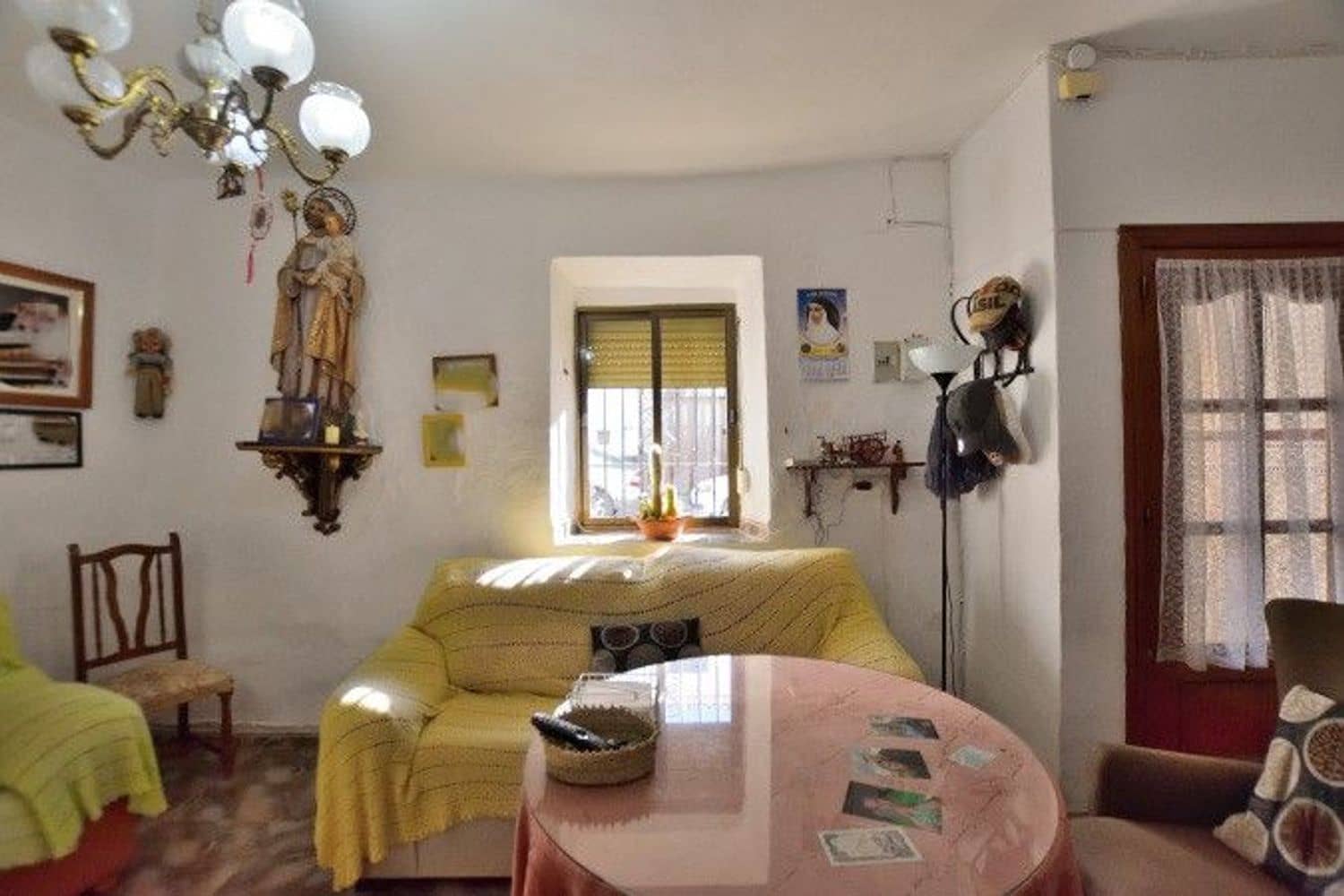 4 bedroom Townhouse for sale in Ronda with garage - € 145,000 (Ref: 9436654)