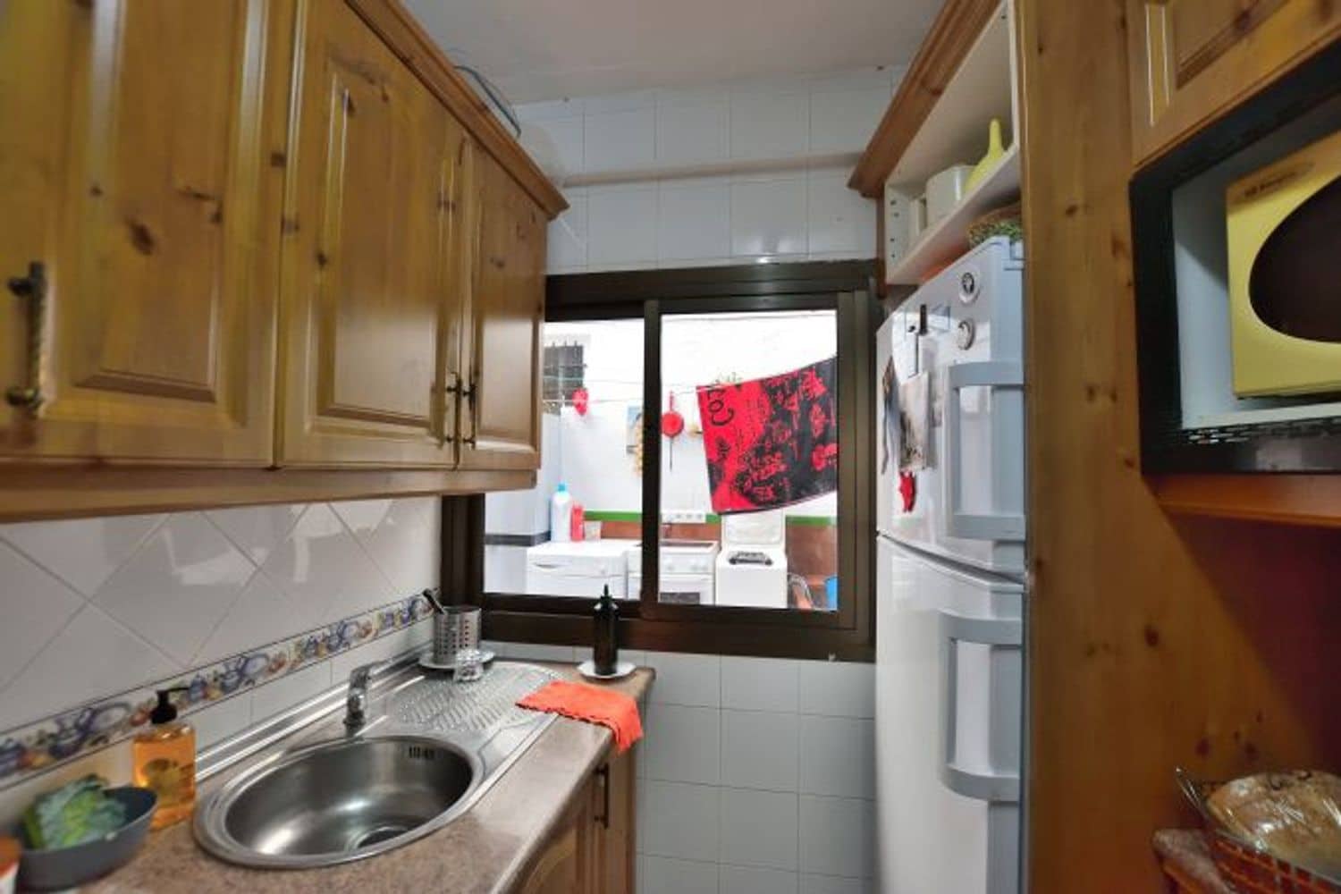 4 bedroom Townhouse for sale in Ronda with garage - € 145,000 (Ref: 9436654)