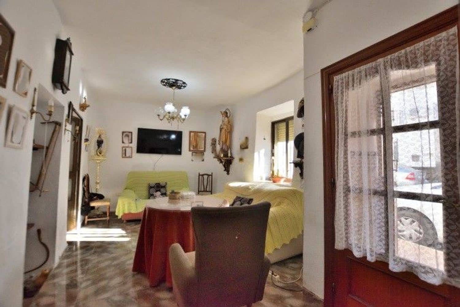 4 bedroom Townhouse for sale in Ronda with garage - € 145,000 (Ref: 9436654)