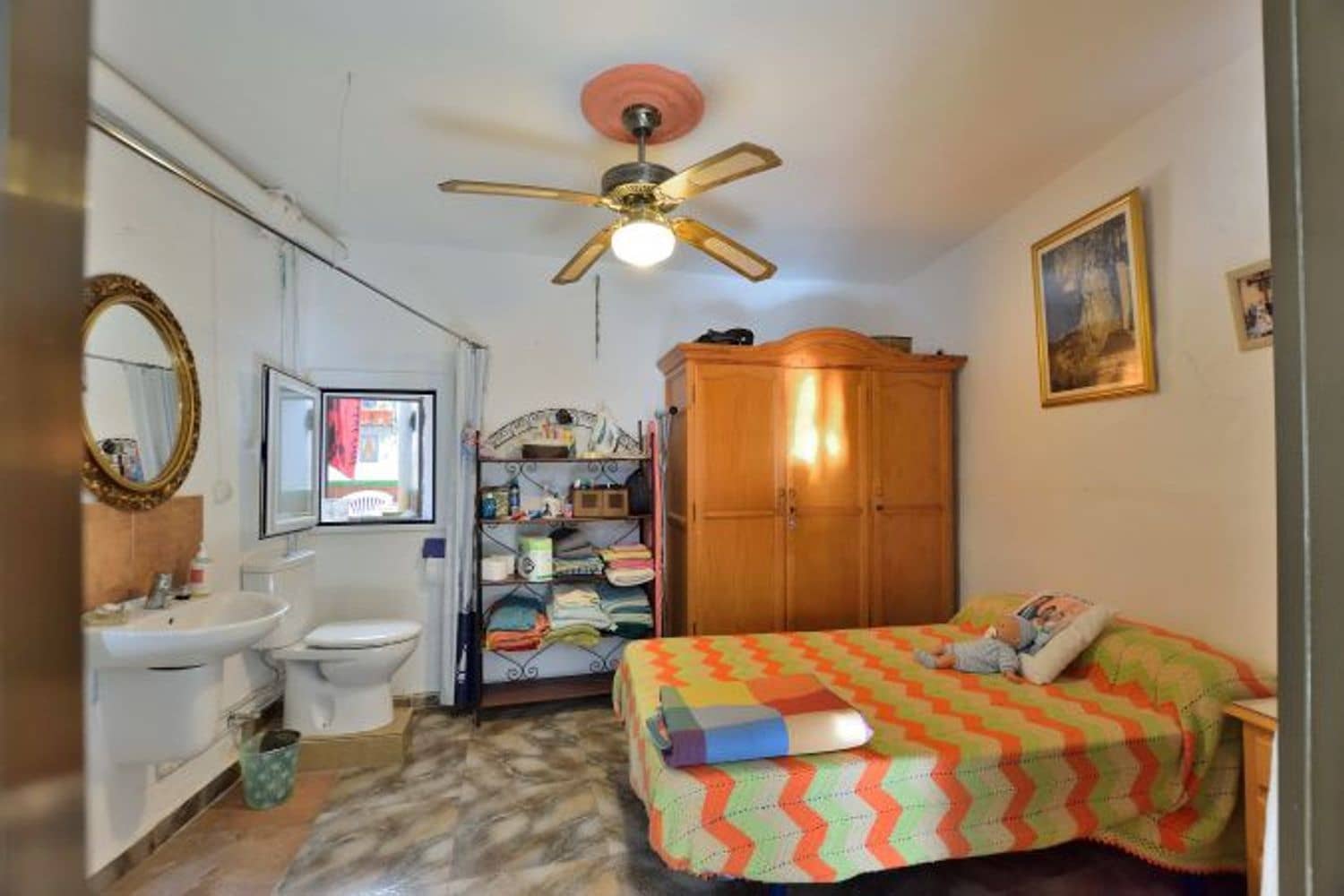 4 bedroom Townhouse for sale in Ronda with garage - € 145,000 (Ref: 9436654)