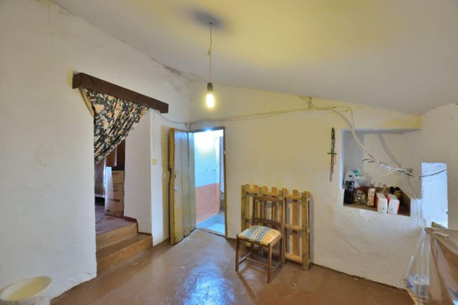 4 bedroom Townhouse for sale in Ronda with garage - € 145,000 (Ref: 9436654)