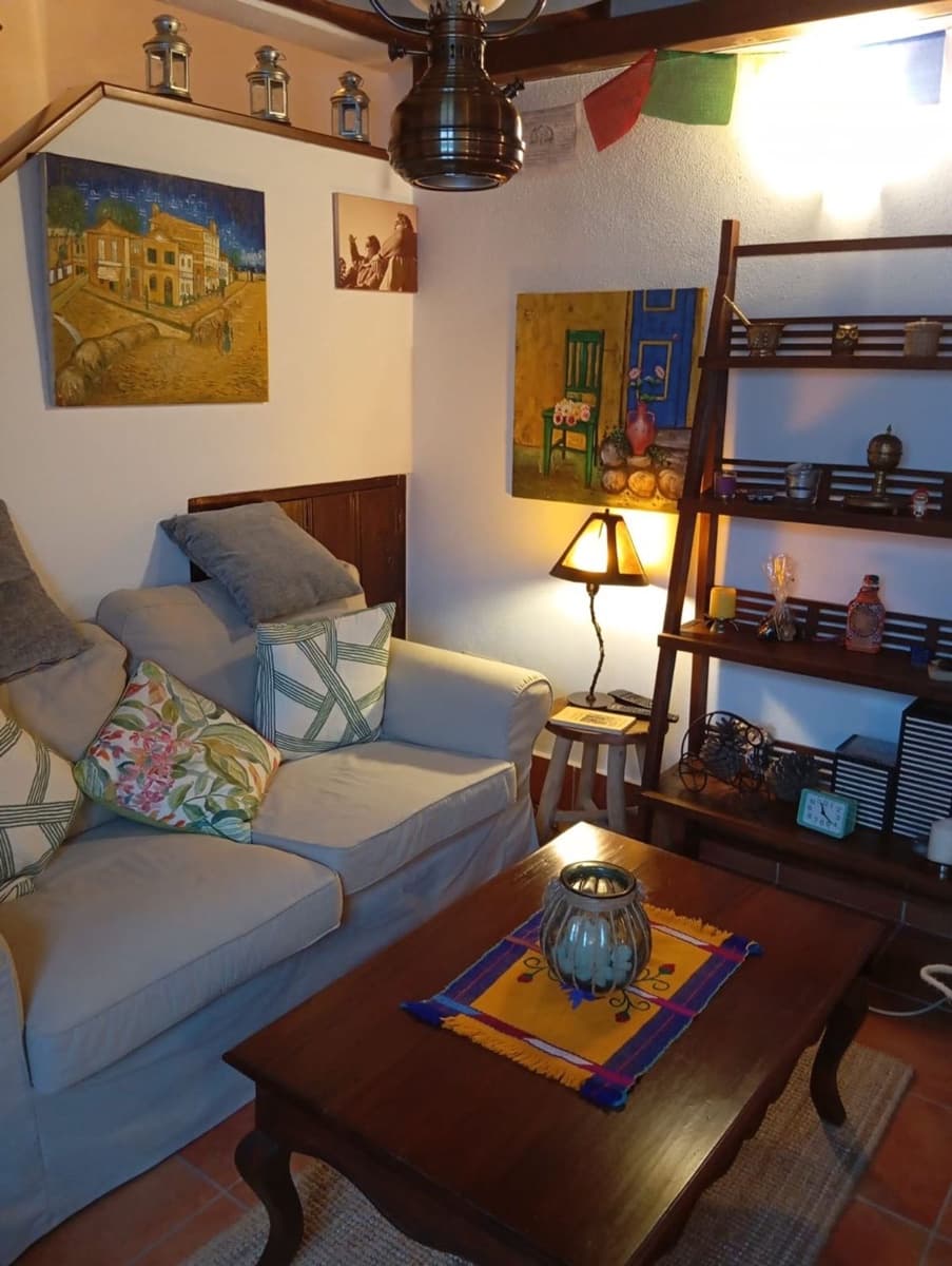 3 bedroom Finca/Country House for rent in Parauta with garage - € 500 (Ref: 9436656)