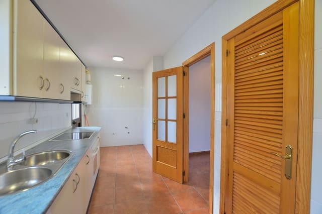 Casa de 3 habitaciones en Ronda en venta con garaje - 255.000 € (Ref: 9455712)