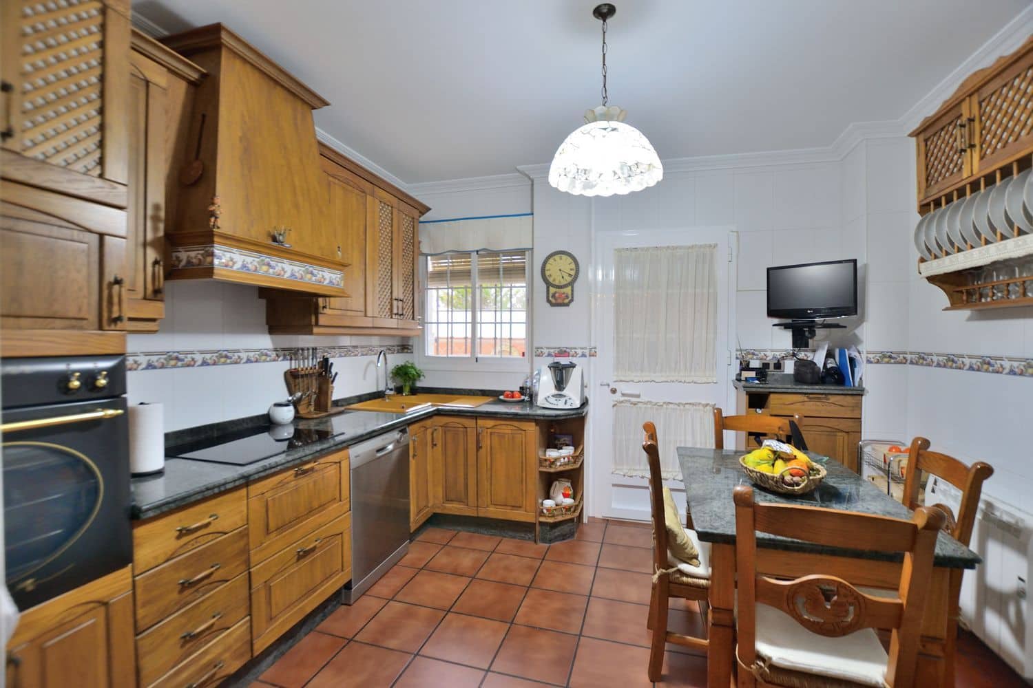 Casa de 3 habitaciones en Ronda en venta con garaje - 250.000 € (Ref: 9473763)