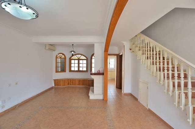 Casa de 3 habitaciones en Ronda en venta con garaje - 245.000 € (Ref: 9501832)