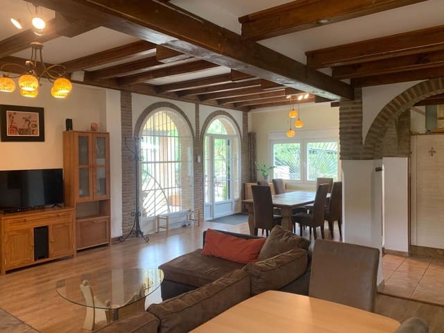 4 makuuhuone Maalaistalo vuokrattavana paikassa Setenil de las Bodegas mukana uima-altaan 
autotalli - 2 000 € (Ref: 9508514)