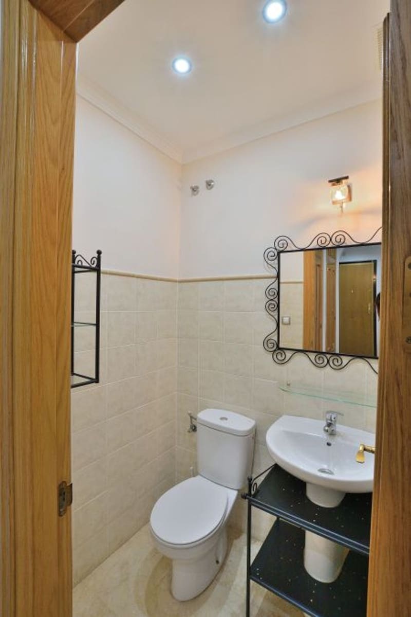 3 bedroom Townhouse for sale in Ronda with garage - € 235,000 (Ref: 9523920)