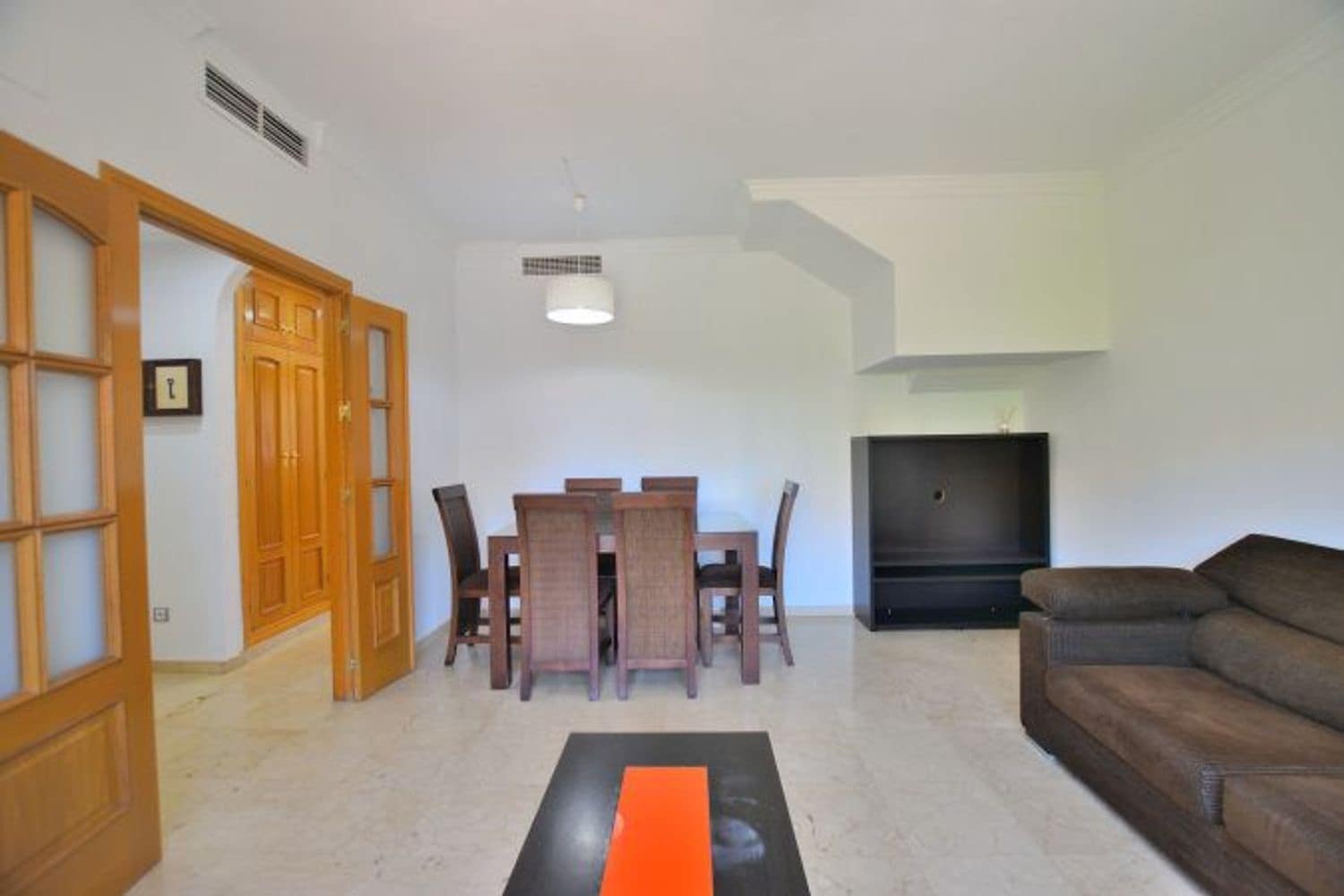 3 bedroom Townhouse for sale in Ronda with garage - € 235,000 (Ref: 9523920)