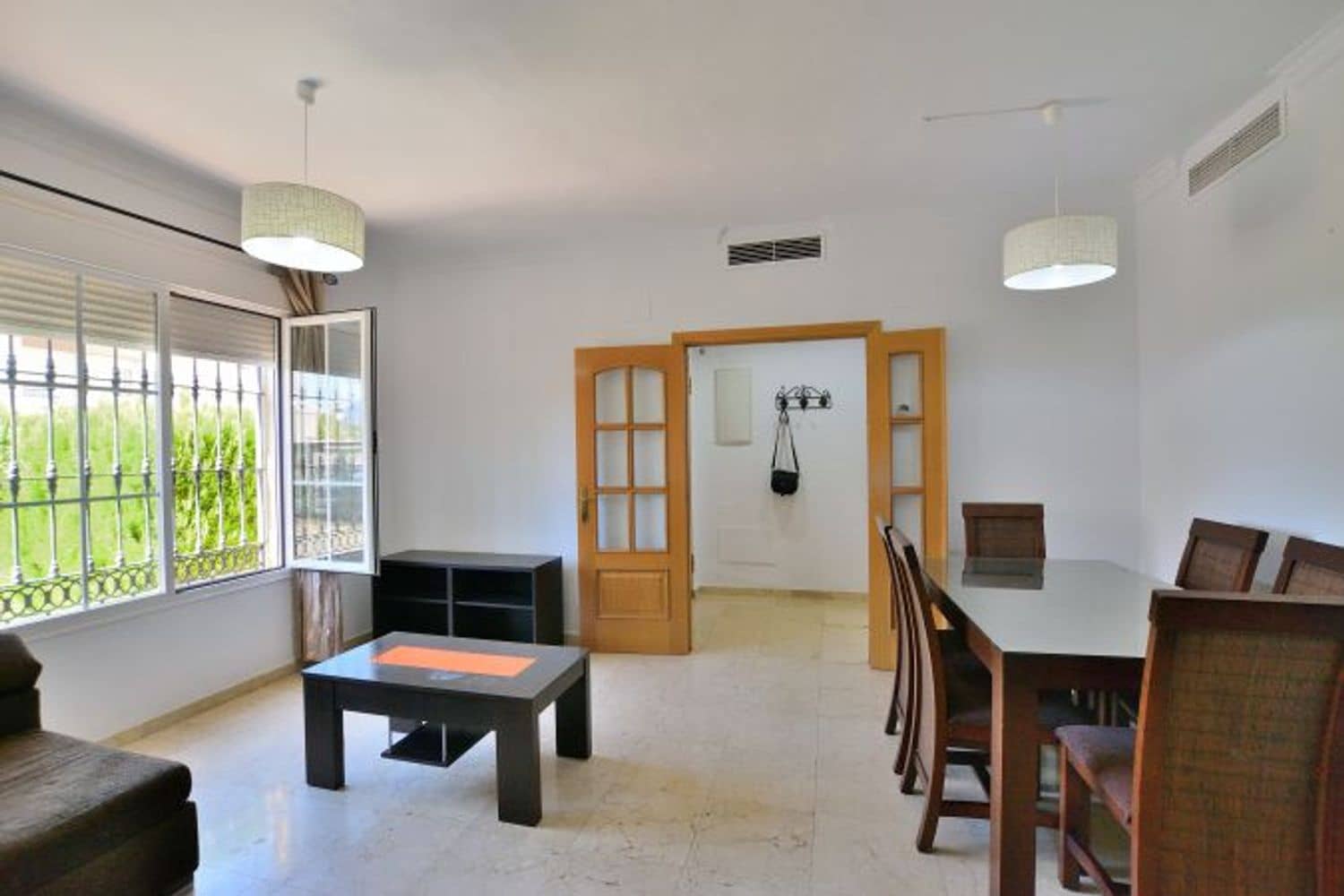 3 bedroom Townhouse for sale in Ronda with garage - € 235,000 (Ref: 9523920)