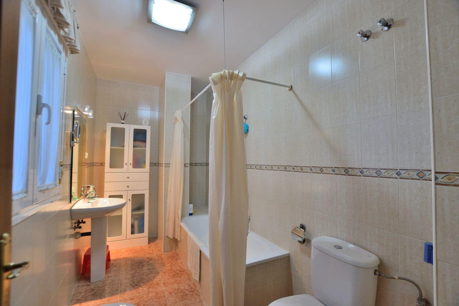 3 sovrum Lägenhet till salu i Ronda med garage - 169 900 € (Ref: 9543007)