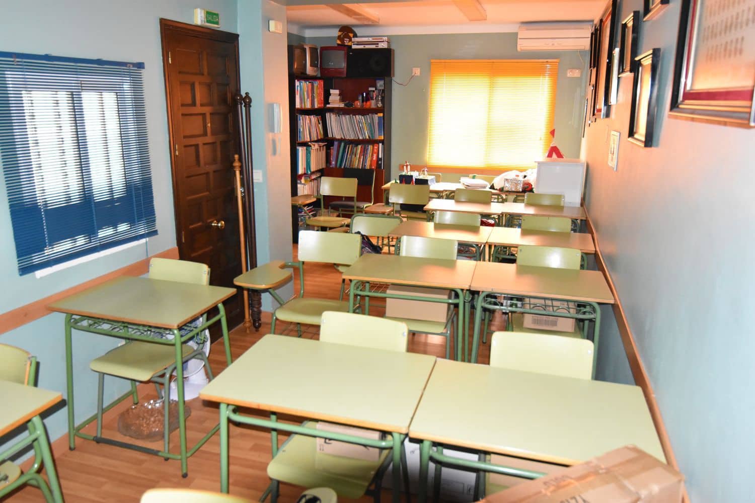 Kaupallinen myytävänä paikassa Ronda - 89 900 € (Ref: 9604482)