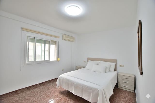 Apartamento de 3 habitaciones en Ronda en venta con garaje - 129.000 € (Ref: 9618898)