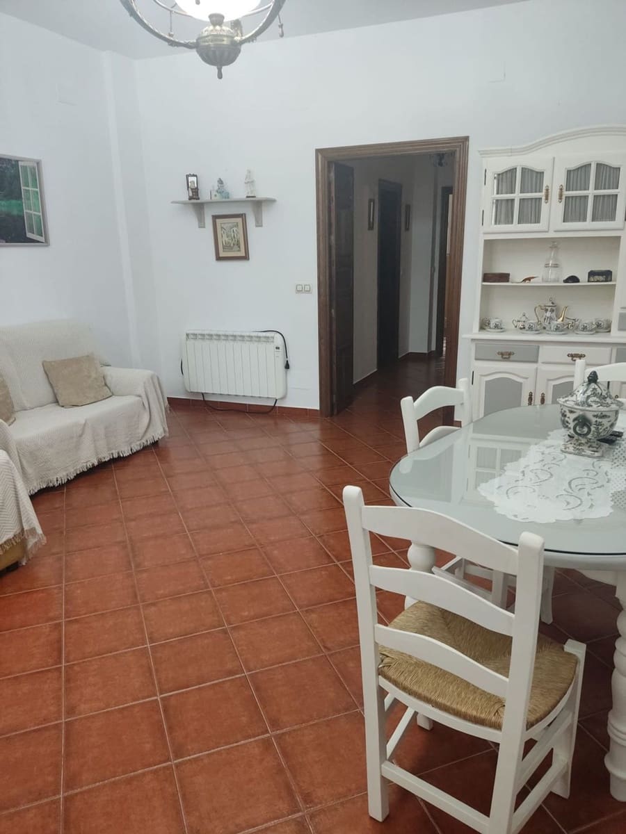 3 quarto Quinta/Casa Rural para arrendar em Ronda com garagem - 690 € (Ref: 9618899)