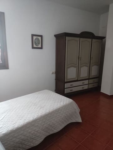 3 slaapkamer Finca/Landhuis te huur in Ronda met garage - € 690 (Ref: 9618899)