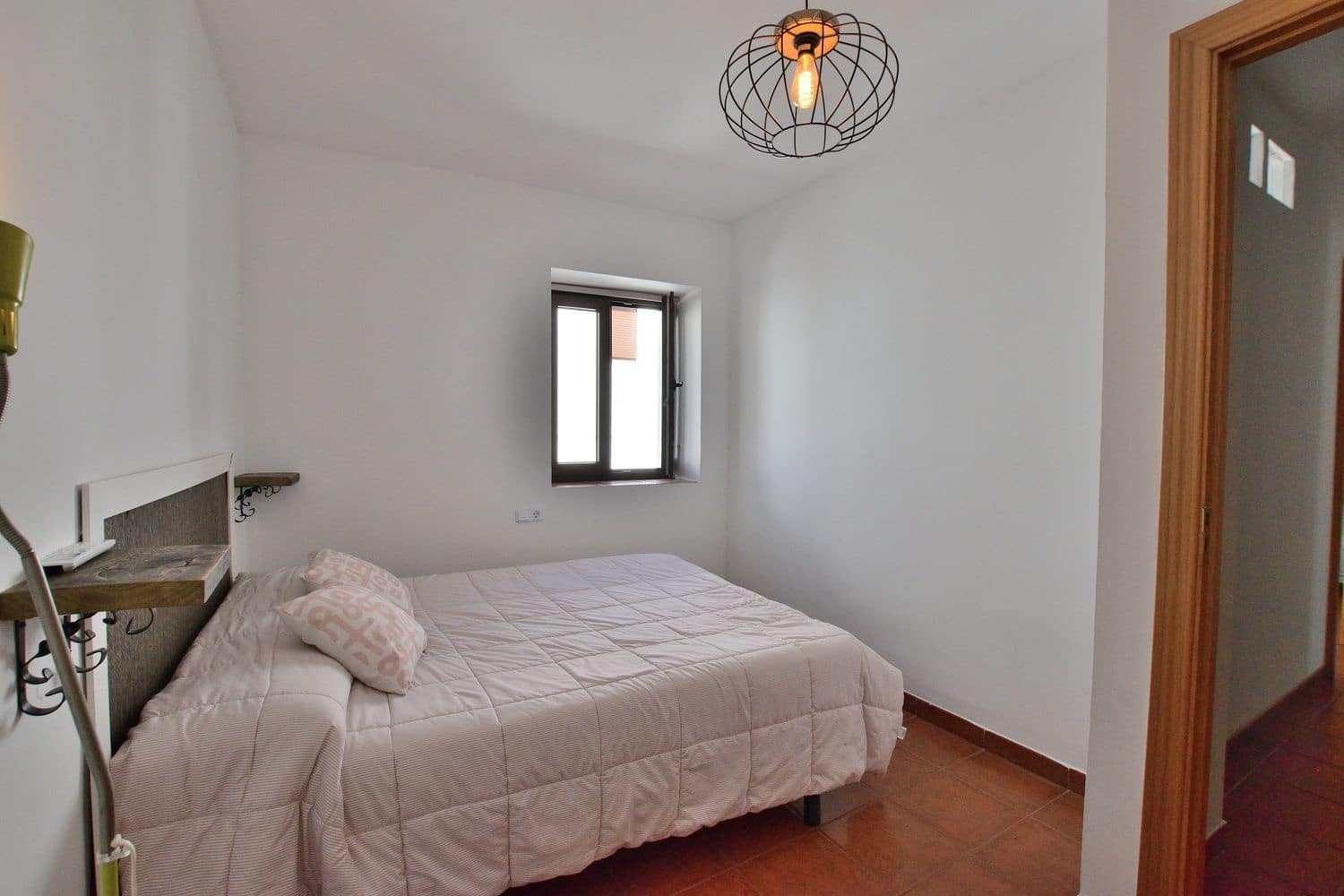 3 makuuhuone Omakotitalo myytävänä paikassa Ronda mukana 
autotalli - 169 000 € (Ref: 9632868)