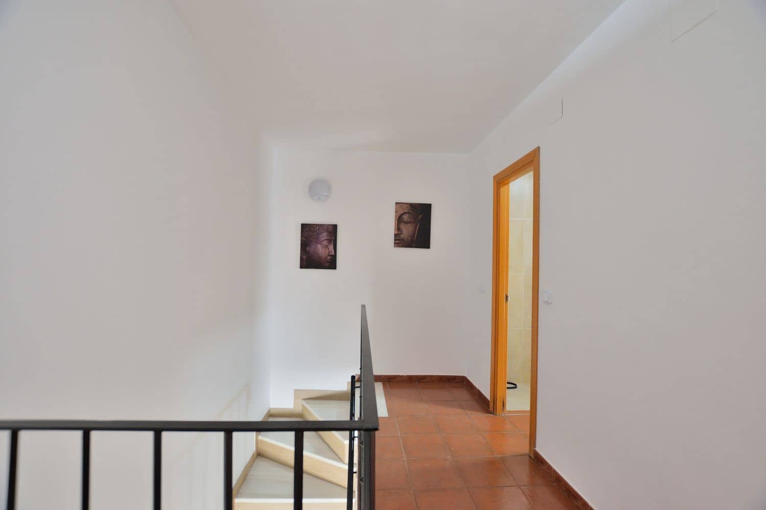 3 makuuhuone Omakotitalo myytävänä paikassa Ronda mukana 
autotalli - 169 000 € (Ref: 9632868)