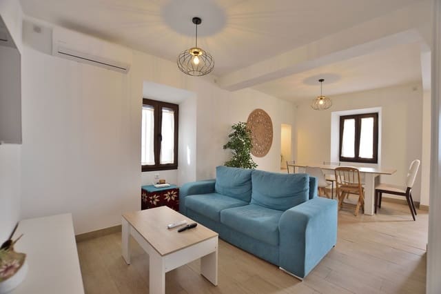 3 makuuhuone Omakotitalo myytävänä paikassa Ronda mukana 
autotalli - 169 000 € (Ref: 9632868)