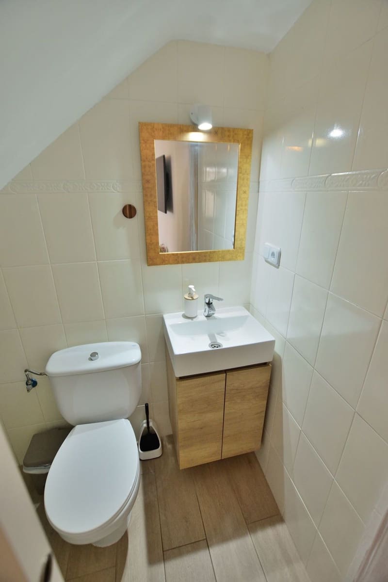 3 makuuhuone Omakotitalo myytävänä paikassa Ronda mukana 
autotalli - 169 000 € (Ref: 9632868)