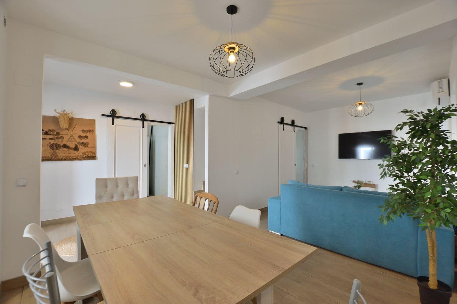 3 makuuhuone Omakotitalo myytävänä paikassa Ronda mukana 
autotalli - 169 000 € (Ref: 9632868)